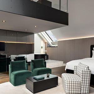 Suite with City View